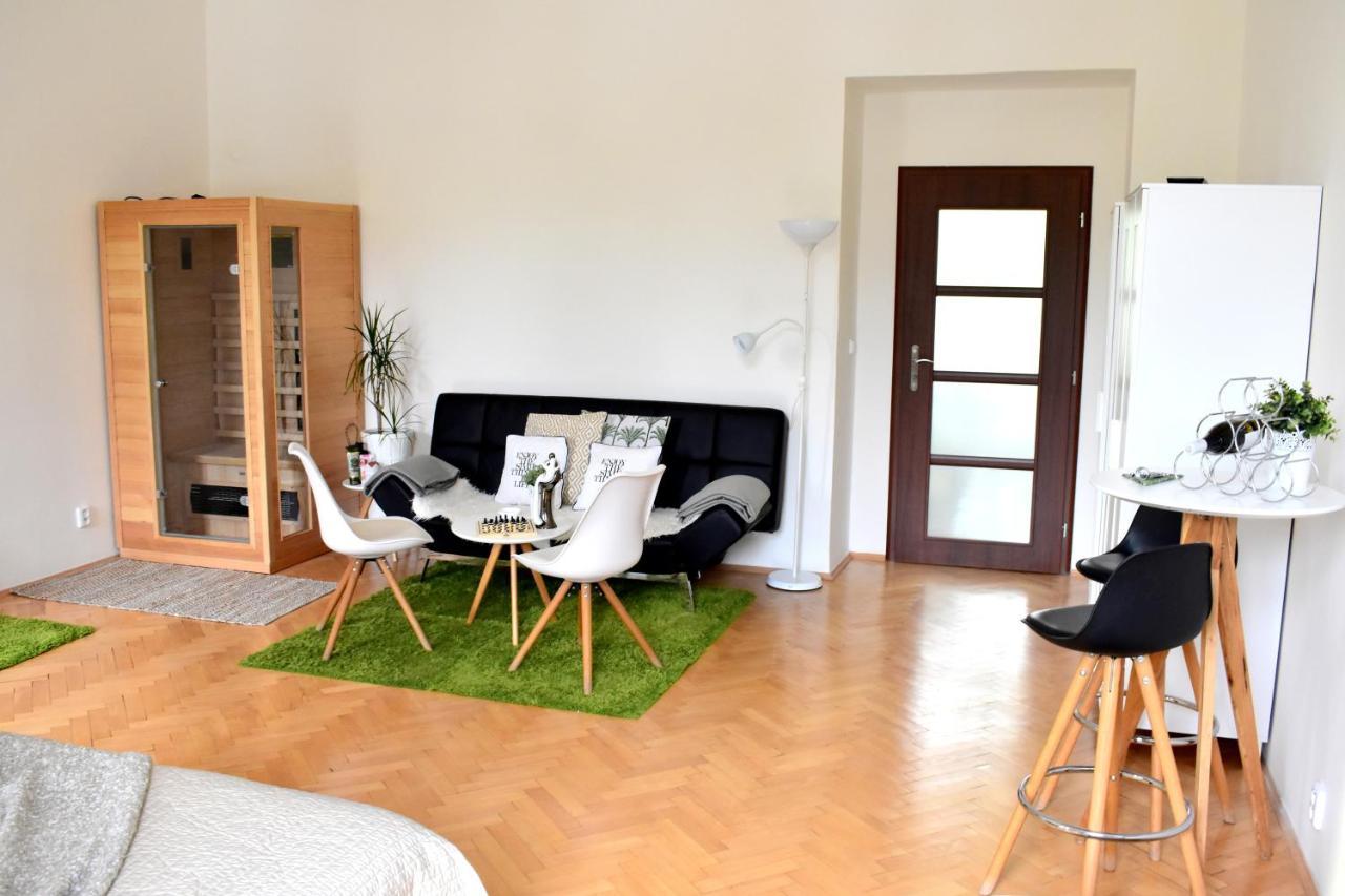 Wellness Apartments Florenc Prag Eksteriør billede