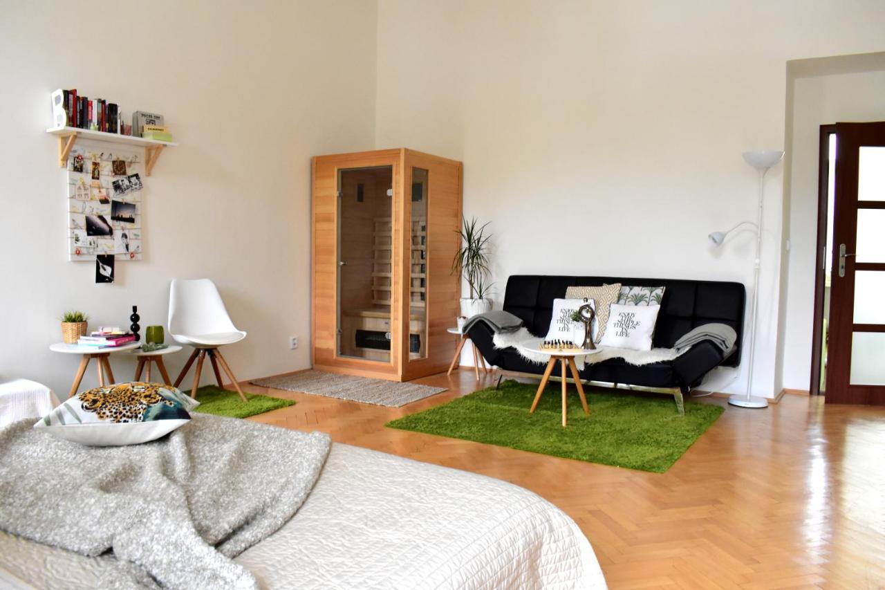 Wellness Apartments Florenc Prag Eksteriør billede