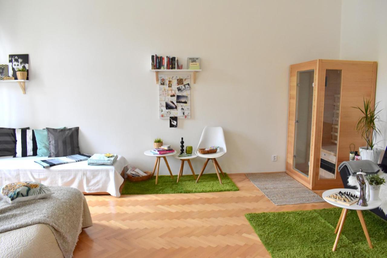 Wellness Apartments Florenc Prag Eksteriør billede