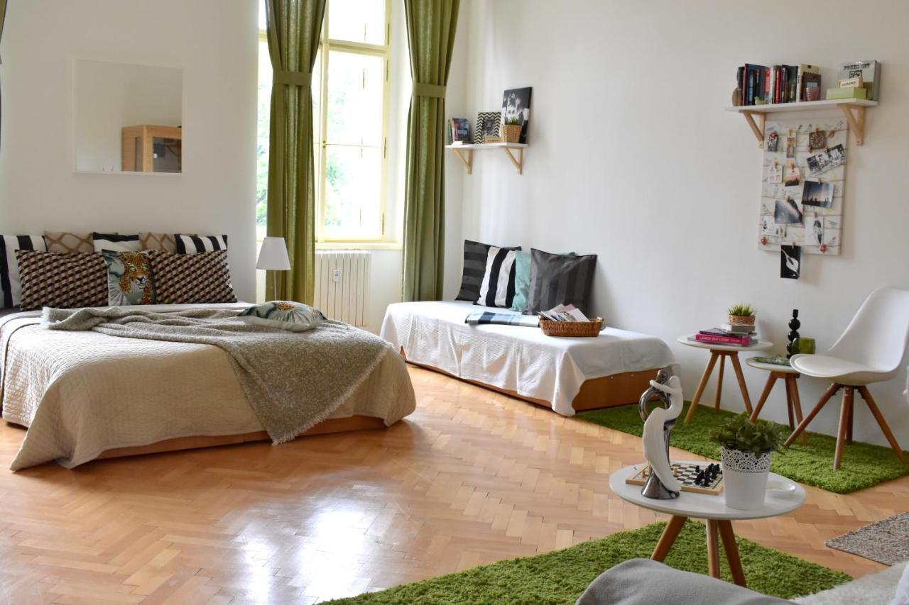 Wellness Apartments Florenc Prag Eksteriør billede