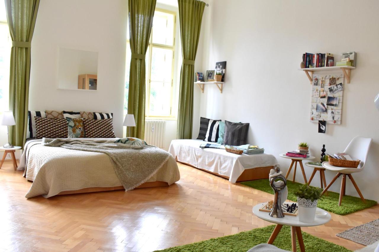 Wellness Apartments Florenc Prag Eksteriør billede